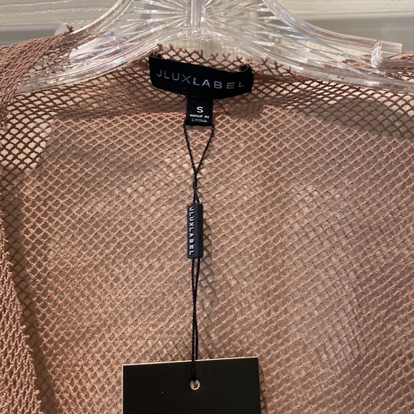 Netted wrap top - Picture 5 of 7